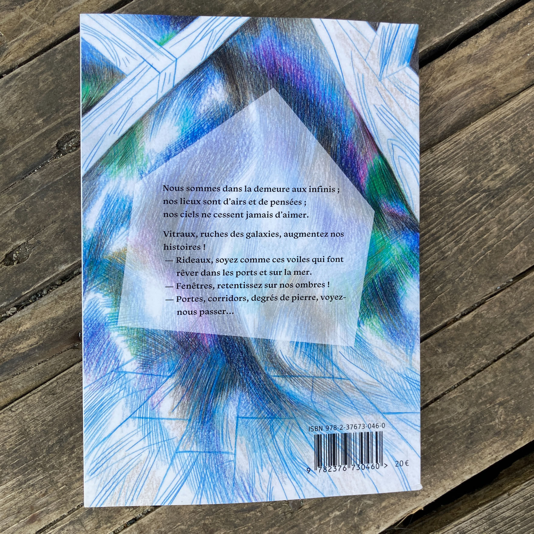 quatrième page de couverture avec le résumé du livre.
